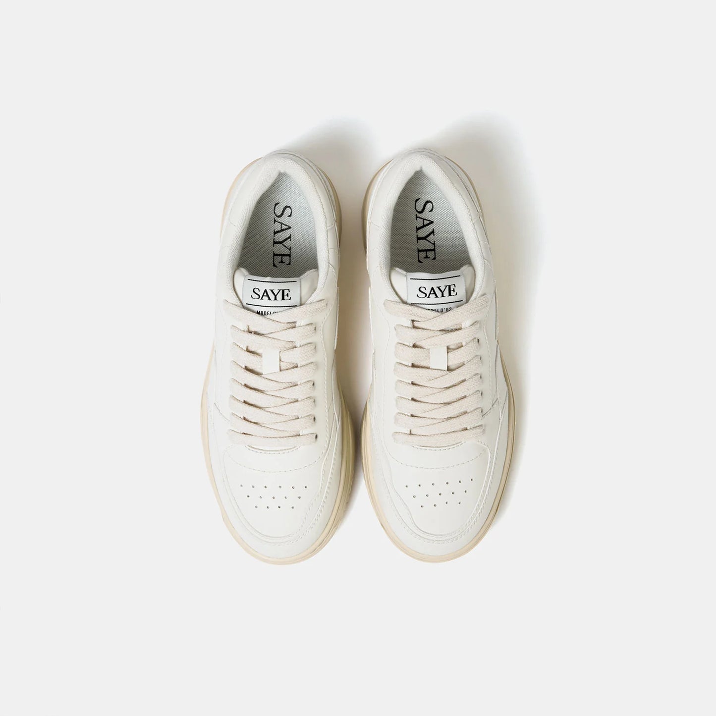 M82 Hybrid - OffWhite